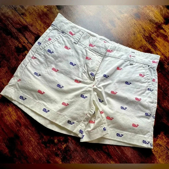 Vineyard Vines | girls Stars and Stripes patriotic shorts. Size: 14 - Picture 1 of 10